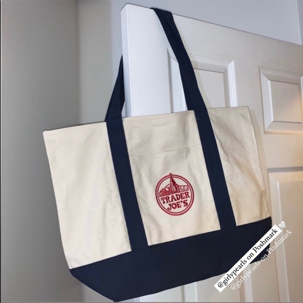 Trader Joe's Tote Bag NEW Reusable